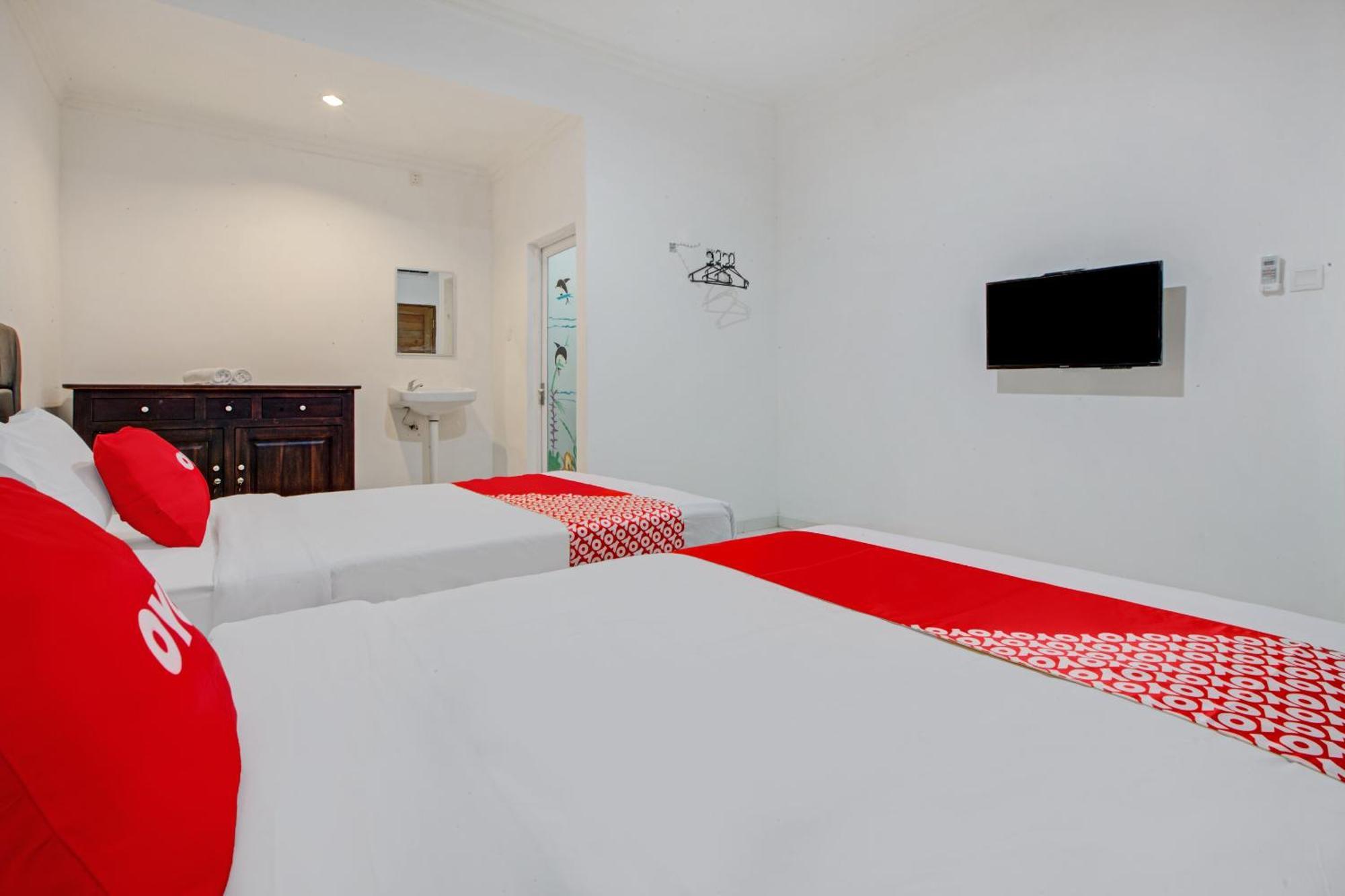 Oyo 2463 Bali Balangan Hotel 金巴兰 外观 照片