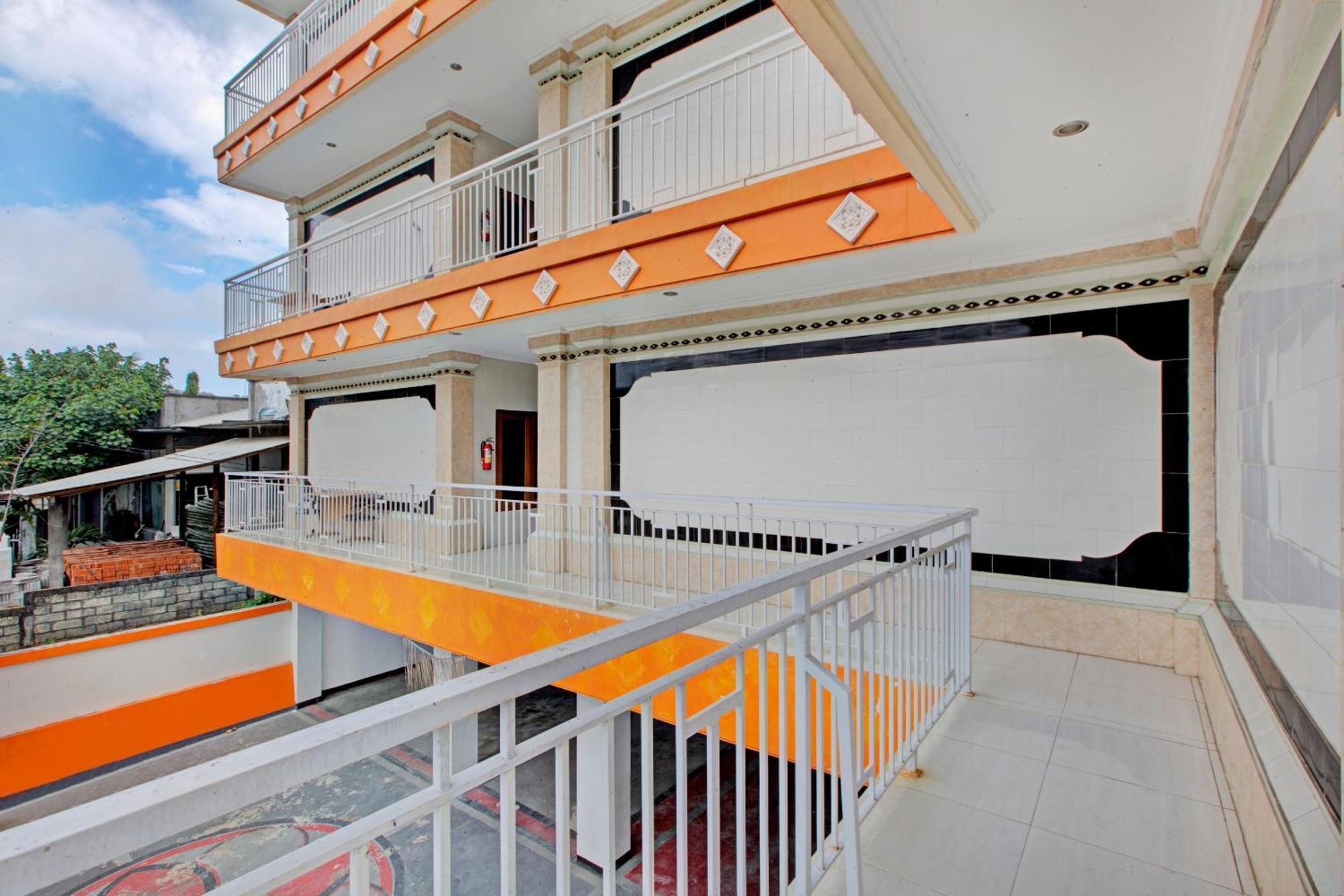 Oyo 2463 Bali Balangan Hotel 金巴兰 外观 照片